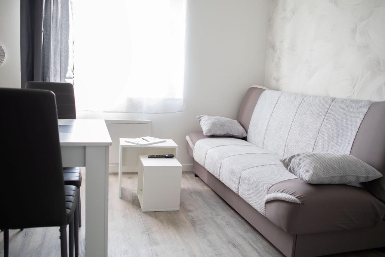 * Les Suites Aux Etoiles * Clermont-Ferrand Buitenkant foto